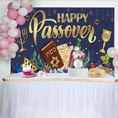 Lofaris Toile de fond joyeux Pessa'h avec menorah et vin, decoration traditionnelle pour celebration familiale