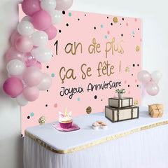 Toile de fond heureux anniversaire rose Polka Points confettis