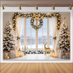 Lofaris Toile de fond de Noël avec fenêtre enneigée et décorations dorées, élégant arrière-plan festif pour studio photo et fête d'hiver