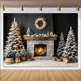 Lofaris Toile de fond de Noël enneigée avec cheminée et arbres lumineux, décor hivernal chaleureux pour studio photo et fête de famille