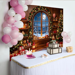 Lofaris Toile de fond de Noël avec fenêtre enneigée, sapins décorés et cadeaux, magnifique décor festif pour studio photo d'hiver