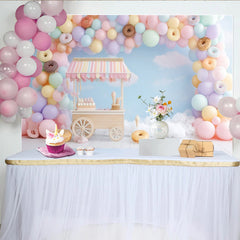 Lofaris Toile de fond anniversaire douceurs pastel avec ballons et donuts, arrière-plan de rêve pour studio photo et décoration de fête