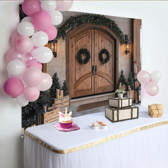 Lofaris Toile de fond de noël avec porte en bois rustique et couronnes, décor festif pour séance photo hivernale