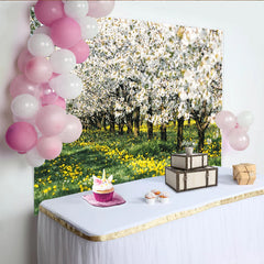 Lofaris Toile de fond paysage de printemps avec arbres en fleurs et champs jaunes, magnifique arrière-plan pour studio photo professionnel