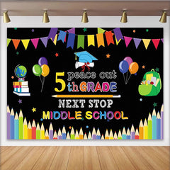Lofaris Toile de fond de graduation 5ème année avec fournitures scolaires, magnifique arrière-plan de fête pour le passage au collège