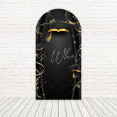 Toile de fond pour arche graduation noir et or brillant pour célébration élégante