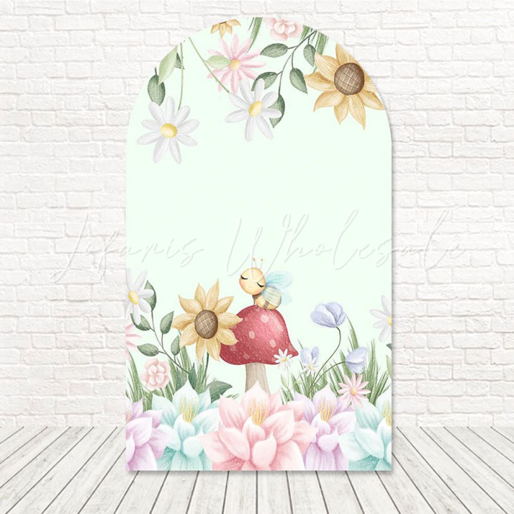 Toile de fond pour arche scène florale champignon jardin pour événement enchanté