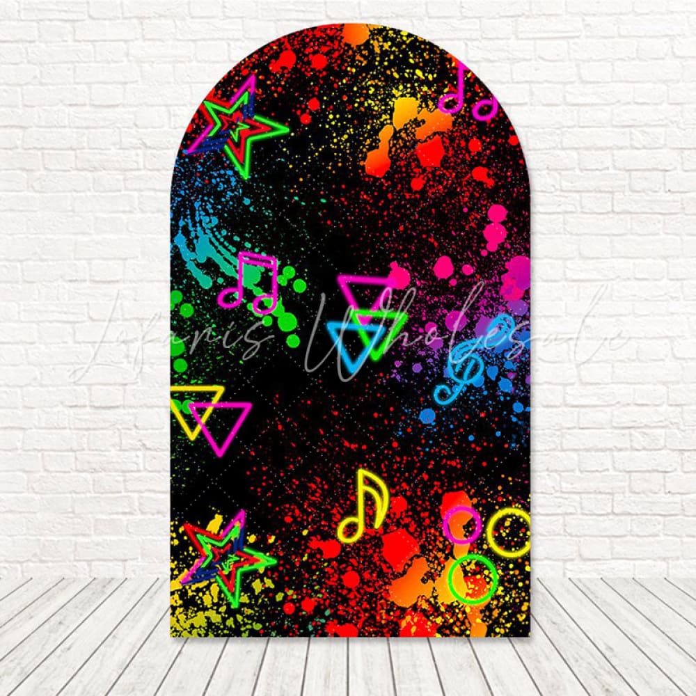 Toile de fond pour arche ambiance notes néon musicales pour thème fête musique