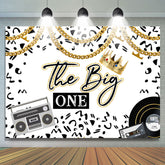 Toile de fond joyeux 1er anniversaire couronne dorée noir et blanc