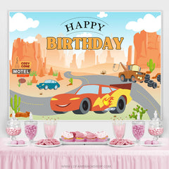 Toile de fond de joyeux anniversaire de voiture de dessin animé pour le décor de fête