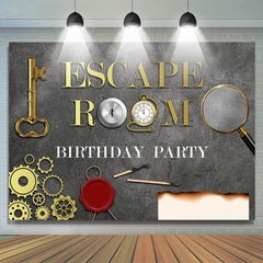 Salle d'évasion toile de fond or et gris pour joyeux anniversaire