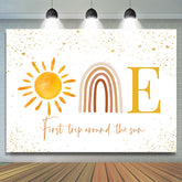 Premier voyage autour de la toile de fond du 1er anniversaire du soleil