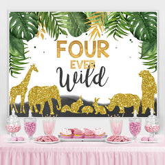 Toile de fond d'anniversaire de quatre feuilles vertes d'animaux sauvages pour garçons