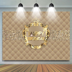 Toile de fond de fête d'anniversaire de couronne d'or pour femme