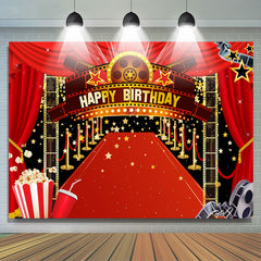 Toile de fond d'anniversaire de tapis rouge étoile à cinq branches d'or