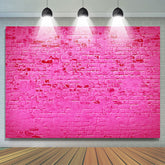 Toile de fond simple joyeux anniversaire sur le thème de la brique rose vif