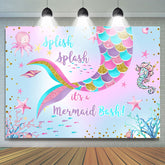 C'est une toile de fond de joyeux anniversaire Mermaid Bash pour la fête