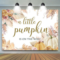 Petite citrouille est sur le chemin de la toile de fond de douche de bébé d'automne