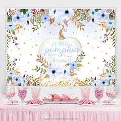 Petite citrouille sur son chemin Toile de fond de douche de bébé Halloween