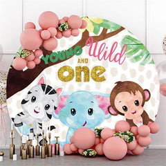 Décors de fête ronds pour un anniversaire, jeune éléphant sauvage