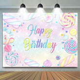 Toile de fond de joyeux anniversaire sur le thème des bonbons colorés doux