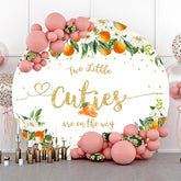 Deux mignonnes sur le chemin toile de fond de douche de bébé floral orange