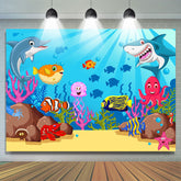 Sous la toile de fond de poisson de requin de l'eau pour la douche de b¨¦b¨¦ d'anniversaire