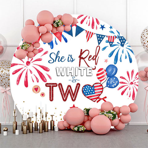 Drapeaux américains, elle est rouge cercle blanc 2e toile de fond d'anniversaire Drapeaux américains, elle est rouge cercle blanc 2e toile de fond d'anniversaire
