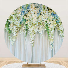 Toile de fond de mariage sur le thème du rideau de fleurs et de feuilles blanches