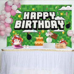 Lofaris Toile de fond d'anniversaire pixelisée avec gâteau et coffre au trésor, arrière-plan de fête pour enfants style jeu vidéo