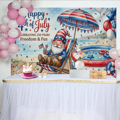 Lofaris Toile de fond joyeuse pour la Fête de l'Indépendance avec gnome et décor patriotique, arrière-plan de plage estival pour célébration