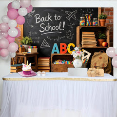 Lofaris Tableau noir et fournitures scolaires pour la rentrée scolaire, arrière-plan éducatif avec livres et lettres pour studio photo