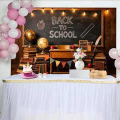 Lofaris Toile de fond pour la rentrée scolaire tableau noir et livres anciens, décor rustique avec globes et pommes pour studio photo