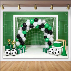 Lofaris Toile de fond anniversaire football avec but, ballons verts et trophées, superbe de terrain pour séance photo et décoration