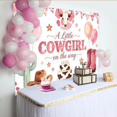 Lofaris Toile de fond rose cowgirl pour baby shower fille avec bottes et chapeau western, arrière-plan de fête rustique avec cactus et ballons