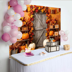 Lofaris Toile de fond d'automne rustique avec porte en bois citrouilles et feuilles d'érable, magnifique arrière-plan de récolte