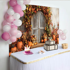 Lofaris Toile de fond d'automne avec porte en bois rustique et citrouilles, feuilles colorées, arrière-plan de récolte pour studio photo