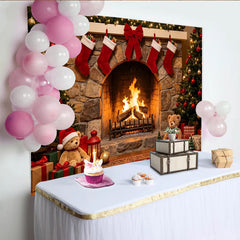 Lofaris Toile de fond de Noël cheminée avec sapins illuminés et chaussettes, magnifique arrière-plan pour studio photo et célébrations