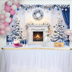 Lofaris Toile de fond de Noël élégante avec sapins enneigés et cheminée, magnifique décor hivernal bleu et blanc pour studio photo