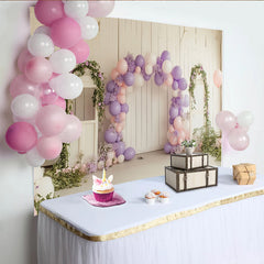 Lofaris Toile de fond anniversaire rose et violette avec ballons et fleurs, magnifique décor de fête en bois blanc pour studio photo