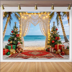 Lofaris Toile de fond de Noël sur la plage avec sapins décorés et cadeaux, magnifique décor tropical pour célébration de fin d'année