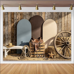 Lofaris Toile de fond de photographie western avec mur en bois et selle, décor rustique roue de chariot et bottes de foin