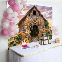 Lofaris Toile de fond d'automne rustique avec grange et citrouilles, magnifique arrière-plan de récolte pour studio photo et célébrations