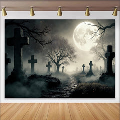 Lofaris Toile de fond d'Halloween cimetière pleine lune et brouillard, mystérieux arrière-plan de nuit avec arbres nus et croix