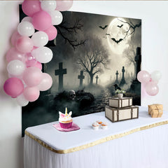 Lofaris Toile de fond d'Halloween cimetière lune chauves-souris, brumeuse avec corbeau pour décor de fête effrayant
