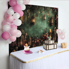 Lofaris Toile de fond de fête élégante avec lanternes, roses et lumières féeriques, pour célébrations romantiques et événements