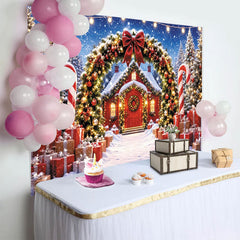 Lofaris Toile de fond de Noël avec maison rouge enneigée et sapins illuminés, magnifique décor de fête hivernale avec cadeaux et cannes à sucre