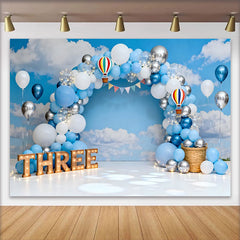 Lofaris Toile de Fond Montgolfière Ciel Bleu Signe Marqué THREE et Nuages