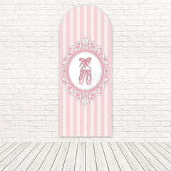 Toile de fond pour arche pose danse gracieuse ballerine rose pour événement récital