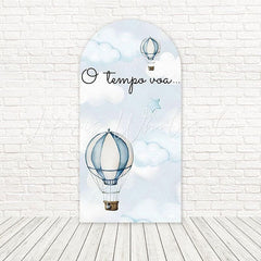 Toile de fond pour arche montgolfière le temps passe vite pour décor événement fun